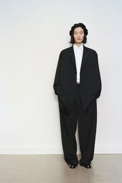 Look 28